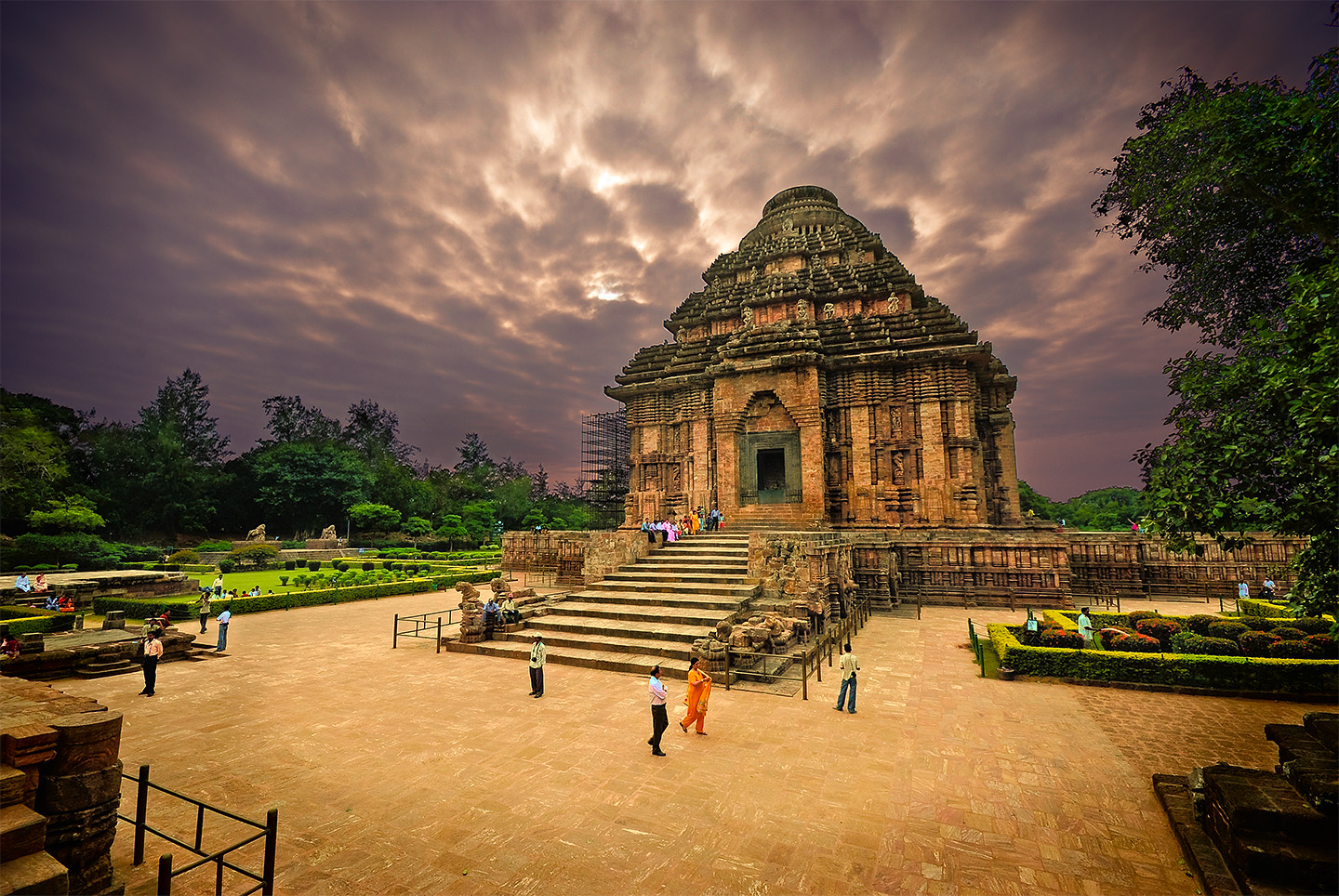 DN Darshan: Konark Sun Temple, Odisha - Dynamite News