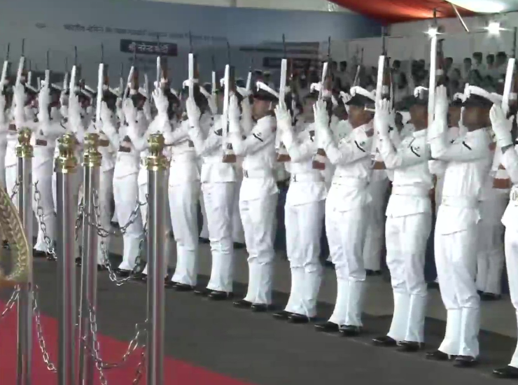 Narendra Modi commissions India's first domestically produced aircraft  carrier in major advance for military