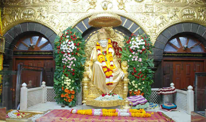 Saibaba placed in famous Shridi temple 