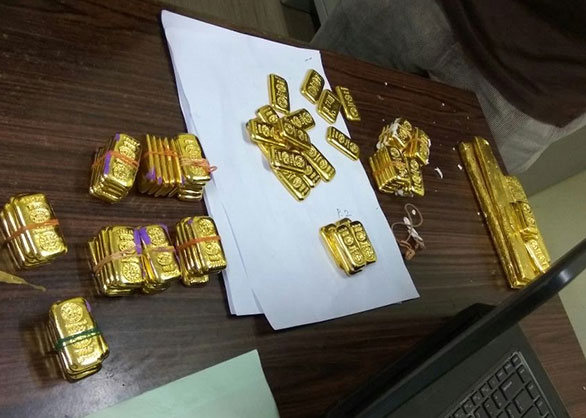 DRI seized about 16.5 kg of gold bars worth Rs 10 crore 