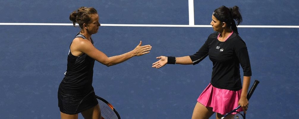 Mirza and Strycova defeated Hingis-Chan duo in the Semis