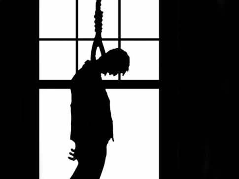A man hanged himself 