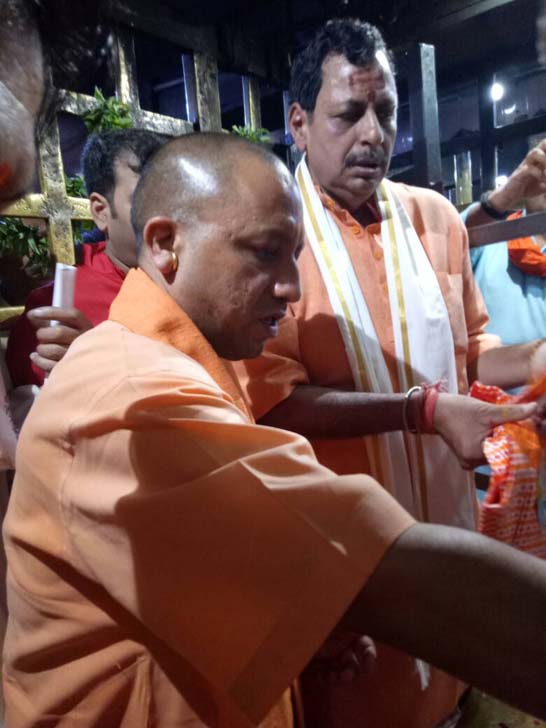 Uttar Pradesh Chief Minister Yogi Adityanath offering prayers at  Vindhyachal Temple