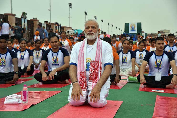 PM Modi performing Yoga at Lucknow's Ramabai Ambedkar maidan 