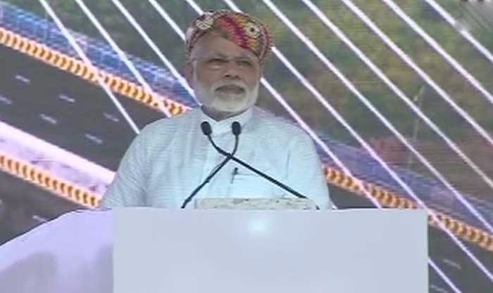 Prime Minister Narendra Modi addressing a gathering in Udaipur