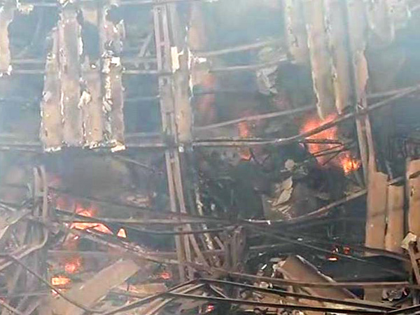 Fire breaks out in Mumbai's RK Studio