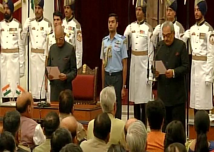 Rajiv Mehrishi takes oath as the Comptroller and Auditor General 