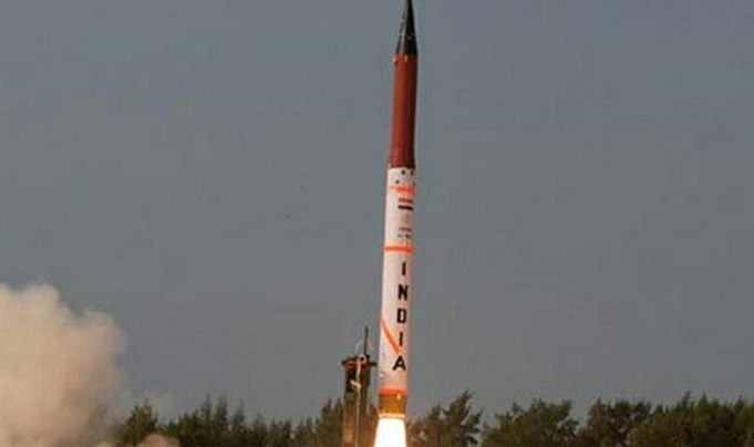 Missile Agni-II 