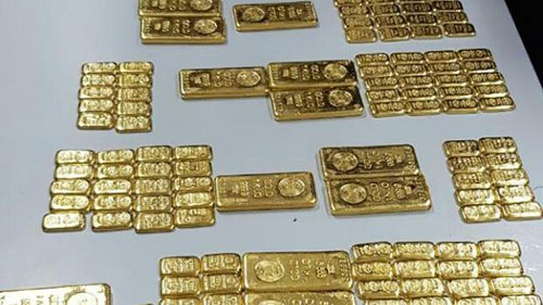 23 kg Gold being smuggled
