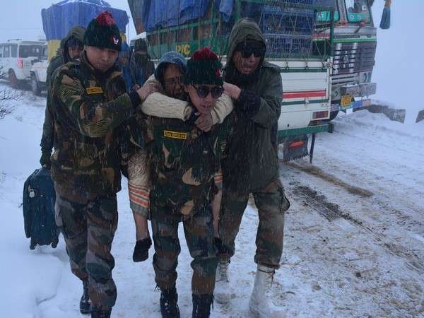 Heavy snowfall in Arunachal