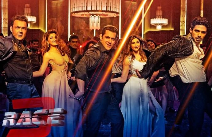 Still from Race 3 song 'Party Chale On'