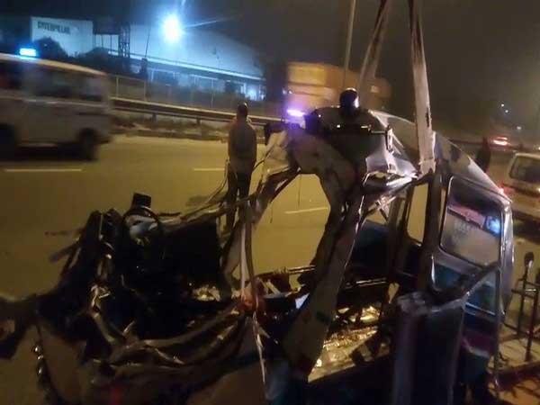 Visual of the vehicle after accident