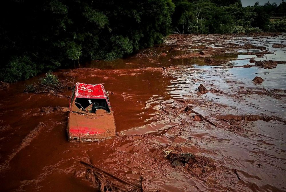 Dam collapse in Brazil