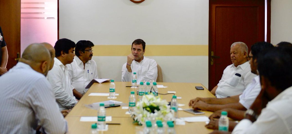 Congress President Rahul Gandhi met leaders of mining dependents