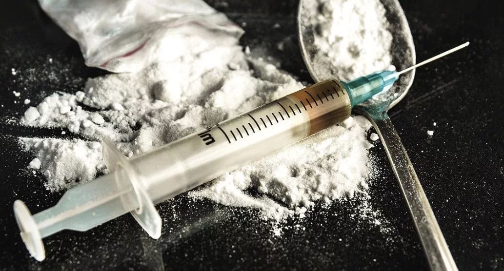 Delhi: 10 held with heroin worth Rs 332 crore