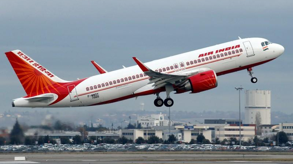 Air India withdraws boarding passes with ads of Vibrant Gujarat