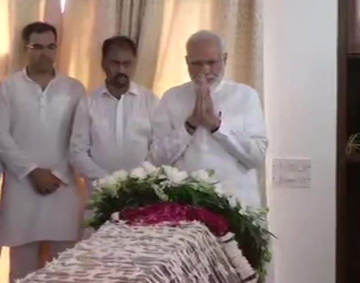 Prime Minister Narendra Modi paying tributes to  Sushma Swaraj