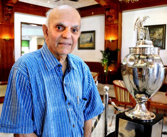 Veteran cricketer Madhav Apte