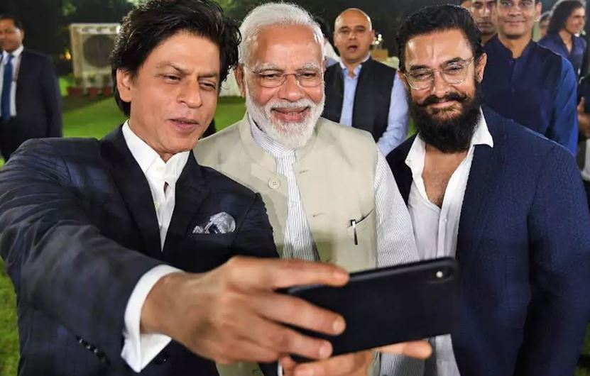 Shah Rukh Khan with Prime Minister Narendra Modi and Aamir Khan at an event in the capital