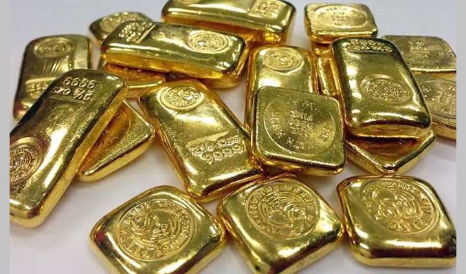 Man caught with smuggled gold (Representational Image)
