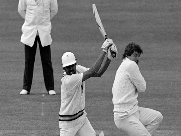 Kapil Dev playing against England during 1986 Test