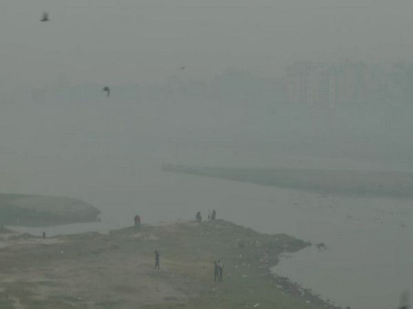 Thick layer of smog envelops the Delhi's Wazirabad area on Thursday.