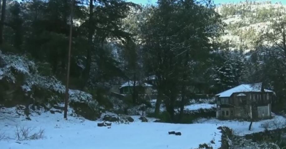 Jammu-Srinagar National Highway closed after overnight snowfall