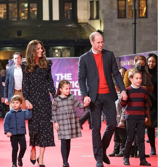 Royal kids George, Charlotte, Louis make red carpet debut