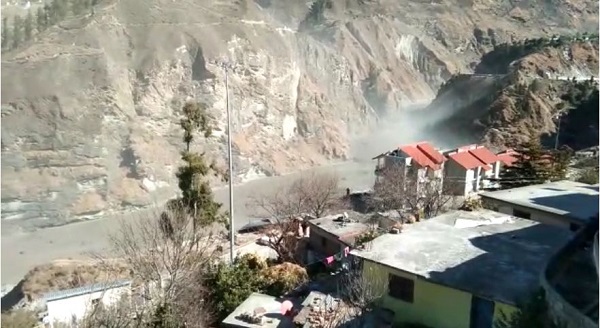 Avalanche near power project in Uttarakhand's Chamoli