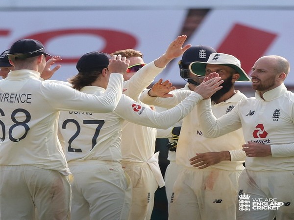 Team England celebrating after taking a wicket (Image: England Cricket's Twitter)