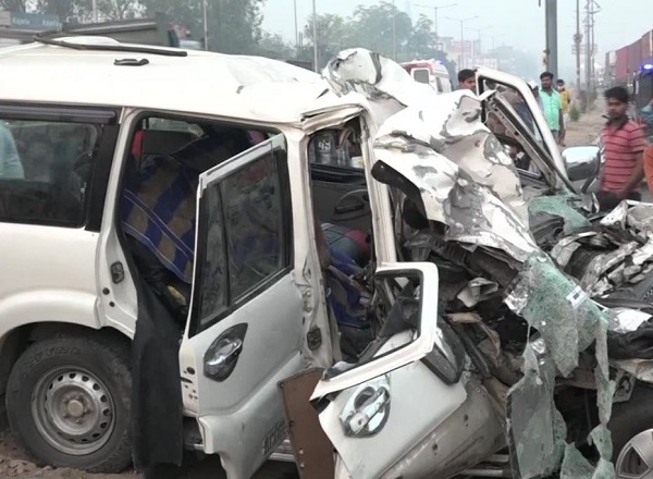 Road Accident in Agra