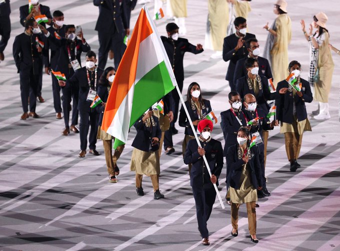 Mary Kom, Manpreet lead India's charge in Parade of Nations