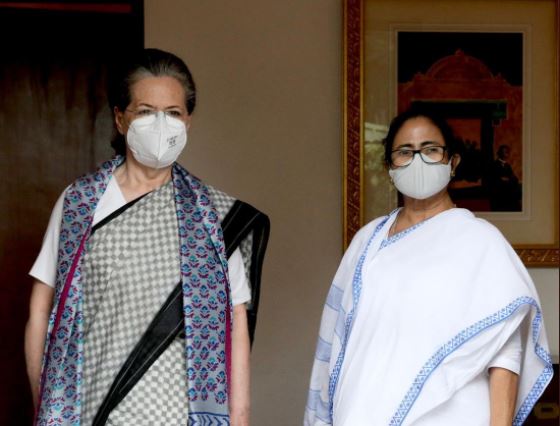 West Bengal CM Mamata Banerjee meets Sonia Gandhi