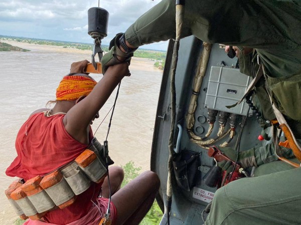 IAF carrying out rescue operations in Datia, Madhya Pradesh