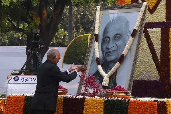 President Ram Nath Kovind pays tribute to Sardar Vallabhbhai Patel