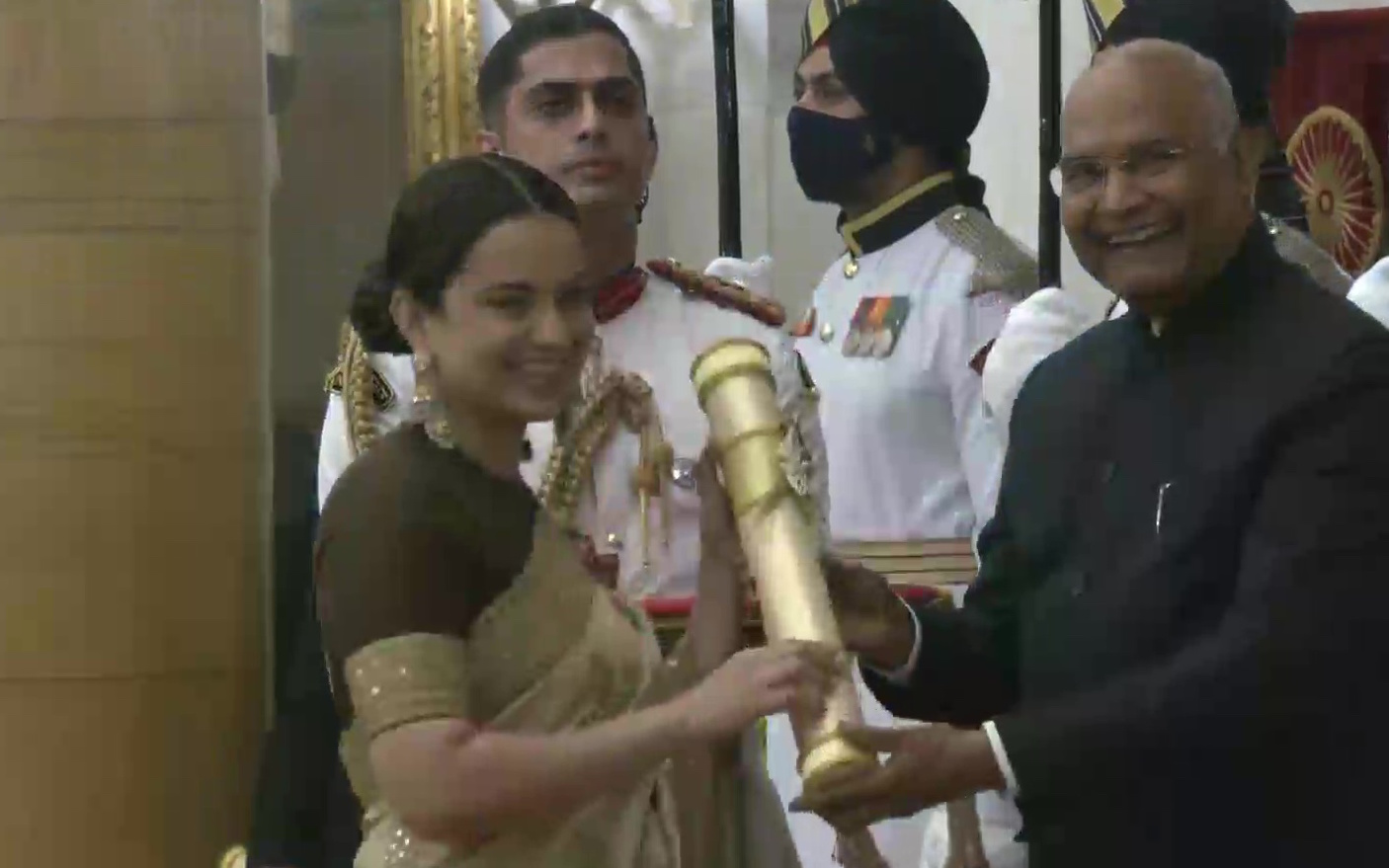 Kangana Ranaut conferred with Padma Shri Award