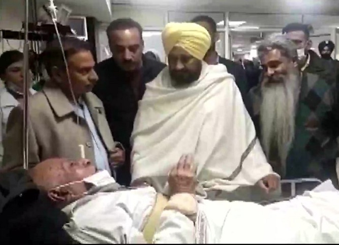 Punjab CM visits persons injured in Ludhiana court complex explosion