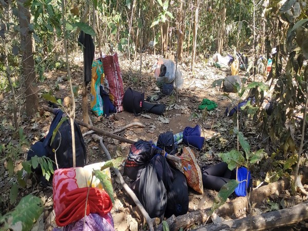 Security forces recovered arms, ammunitions in anti-Naxal operation in Jharkhand's Latehar