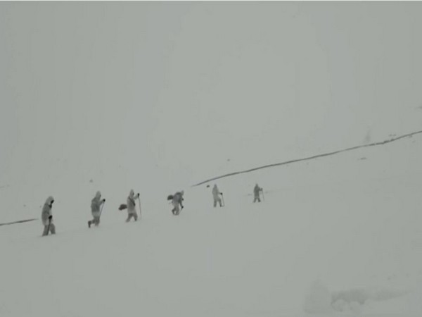 A visual of the Himveers of ITBP patrolling the borders in heavy snowfall.