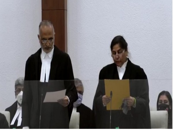 Visual of oath being administered to Justice Neena Bansal Krishna