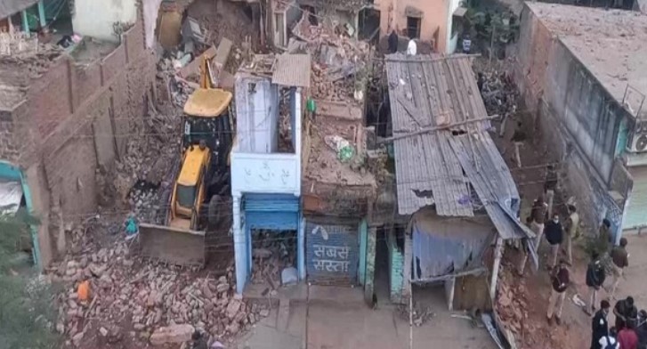 The collapsed building in Bhagalpur, Bihar.
