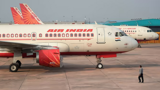 Air India plans to acquire no-frills carrier AirAsia India (File Photo)