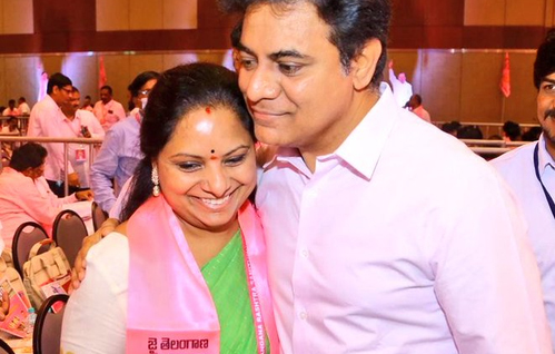 K Kavitha and KTR greet each other on TRS' 21st plenary