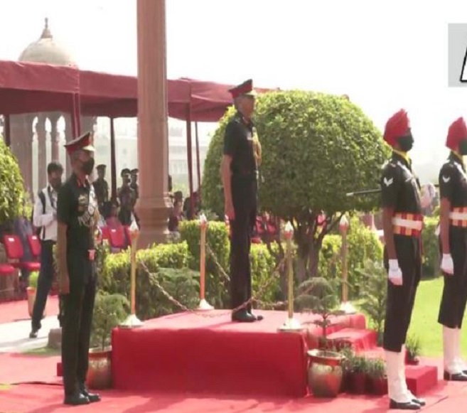 Vice Chief of Army Staff Lieutenant General BS Raju presented with Guard of Honour