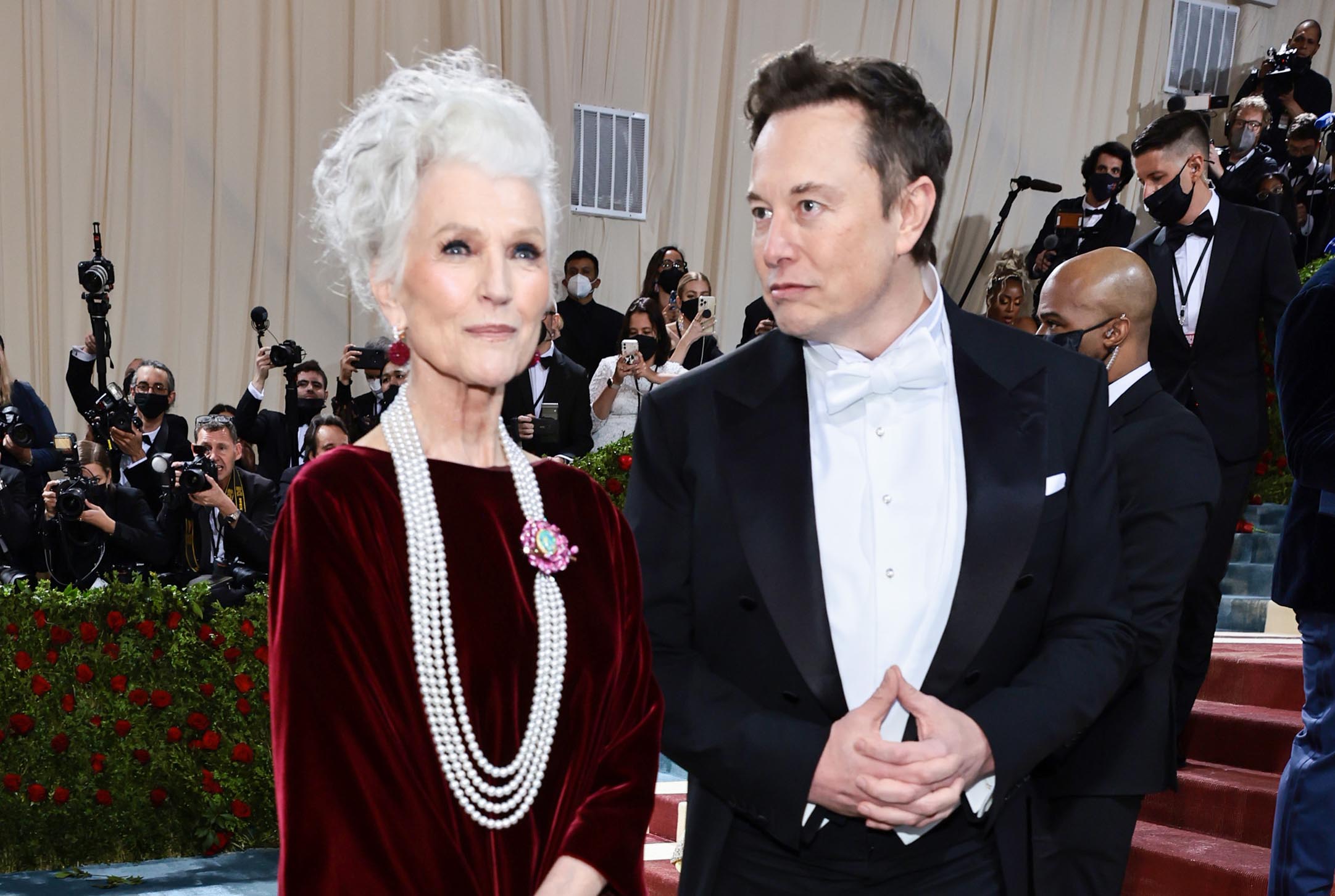 Elon Musk with his mom Maye Musk at Met Gala carpet 2022