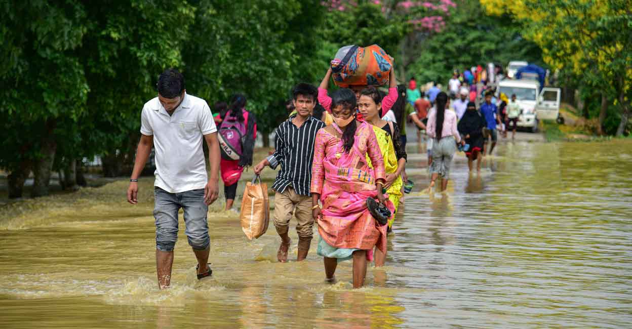 Assam floods  affected 7.2 lakh people