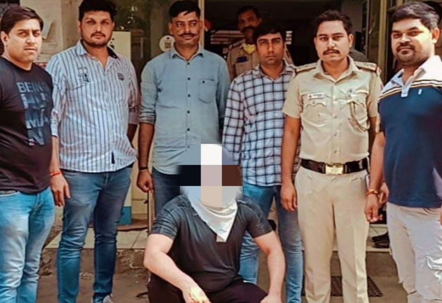 Delhi Police arrested a gangster from Uttar Pradesh