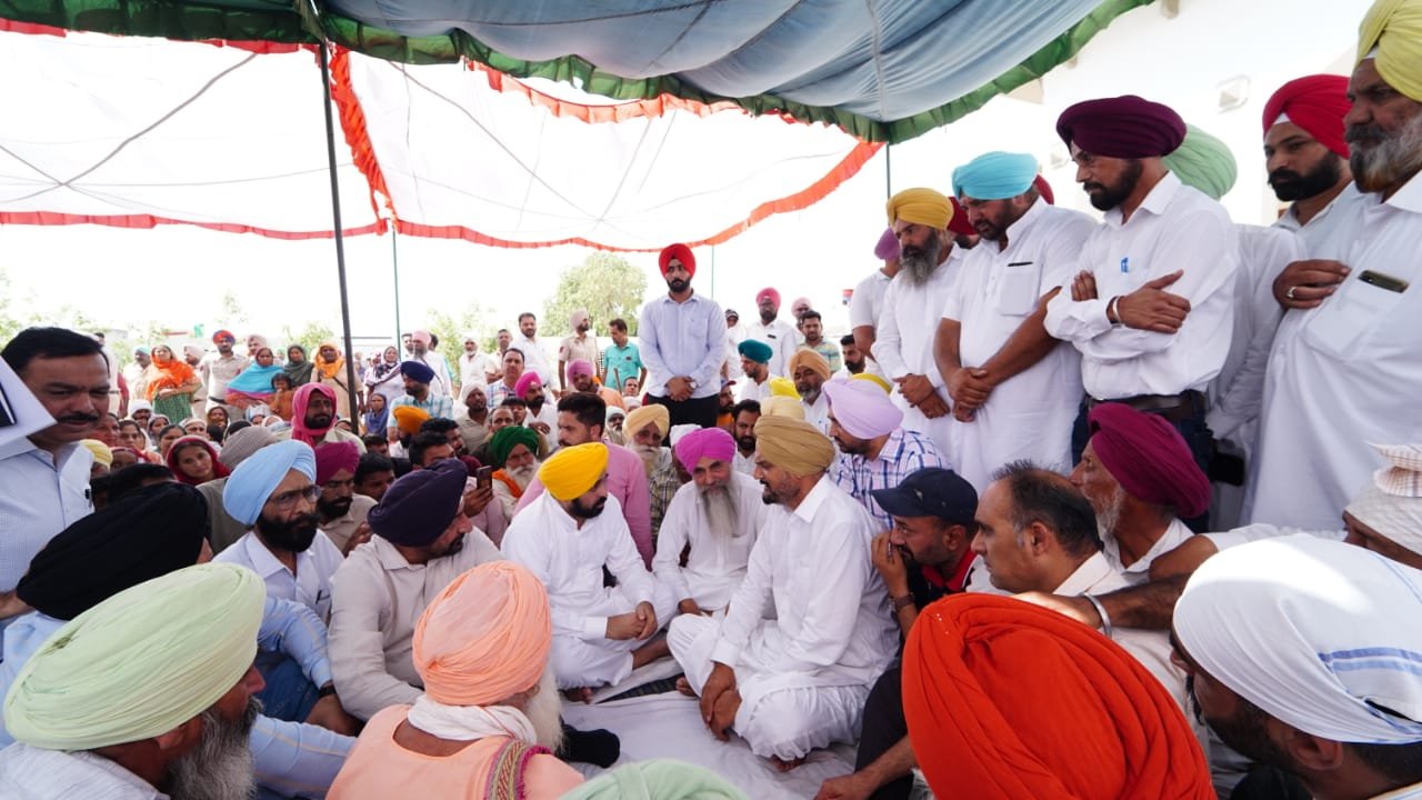 Punjab Chief Minister Bhagwant Mann meets Moose Wala family