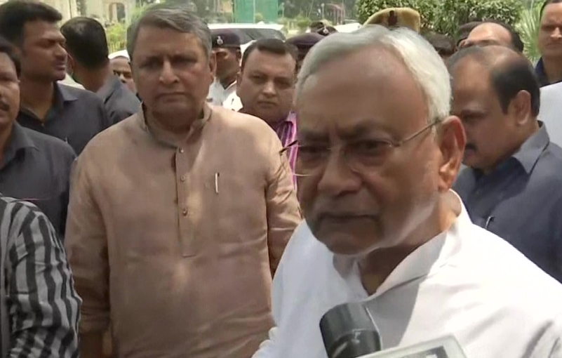 Bihar Chief Minister Nitish Kumar addressing media