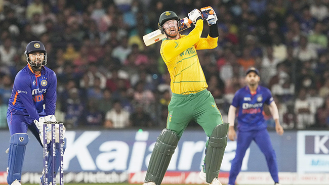 South Africa beat India by 4 wickets